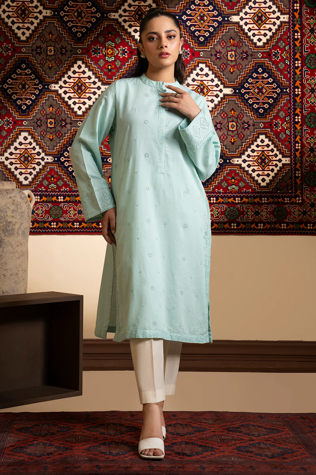 Embroidered Kurta - 2554 - Image 2