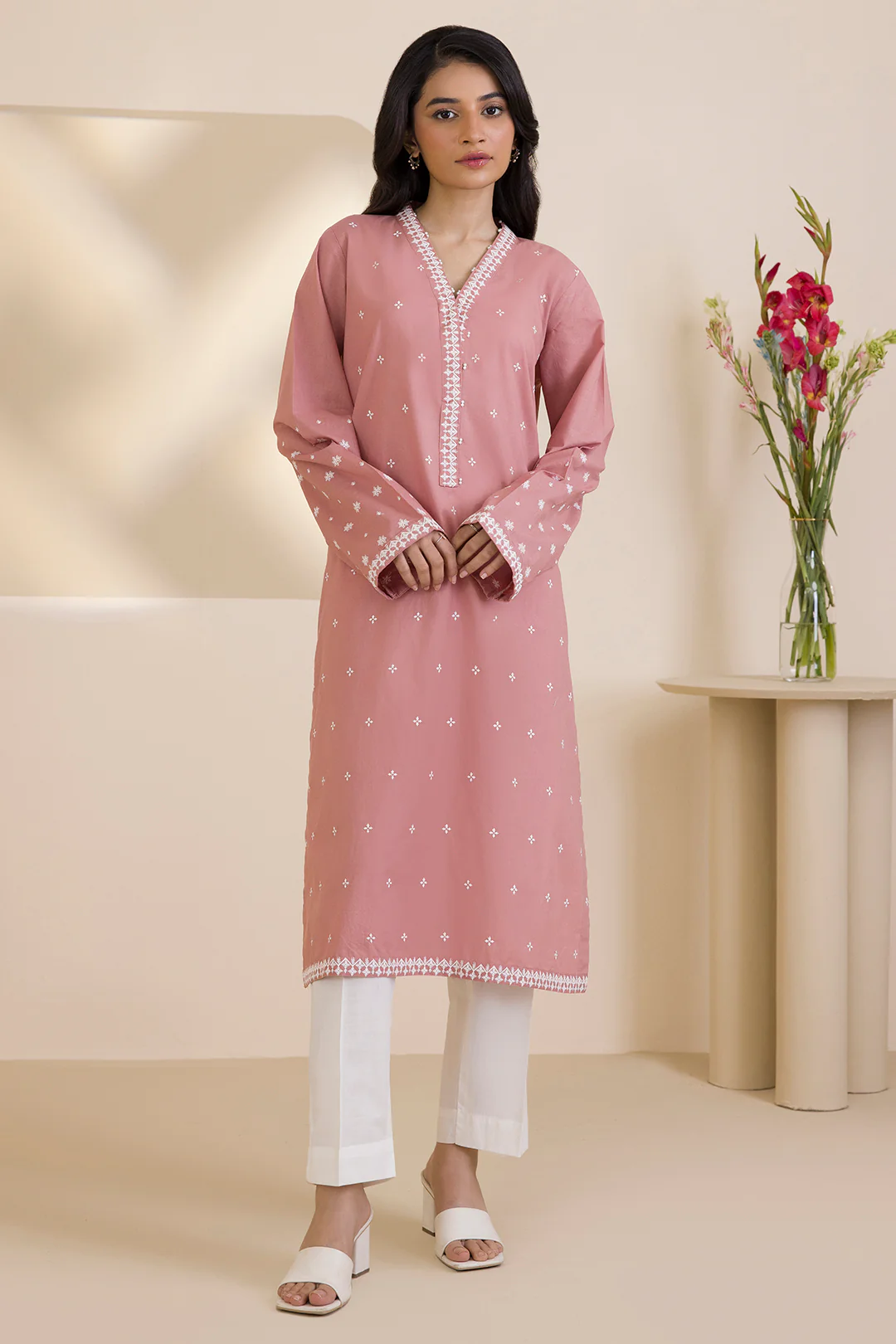 Embroidered Kurta - 2591 - Image 2