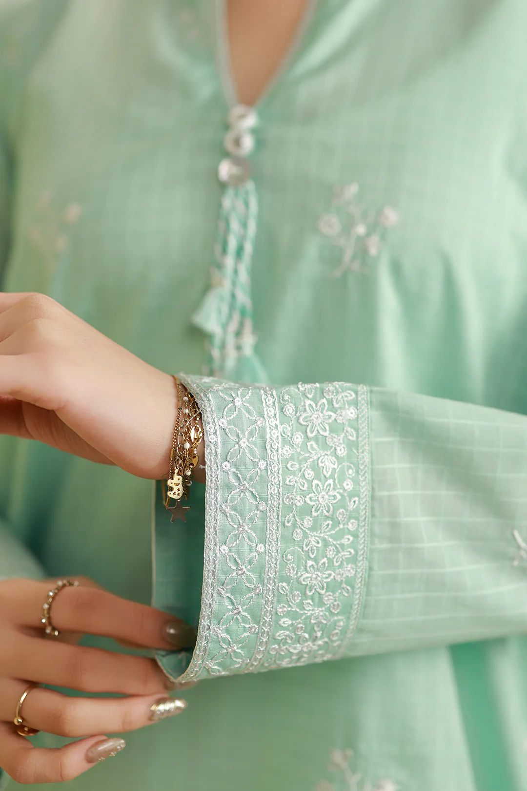 Embroidered Kurta - 2614 - Image 6
