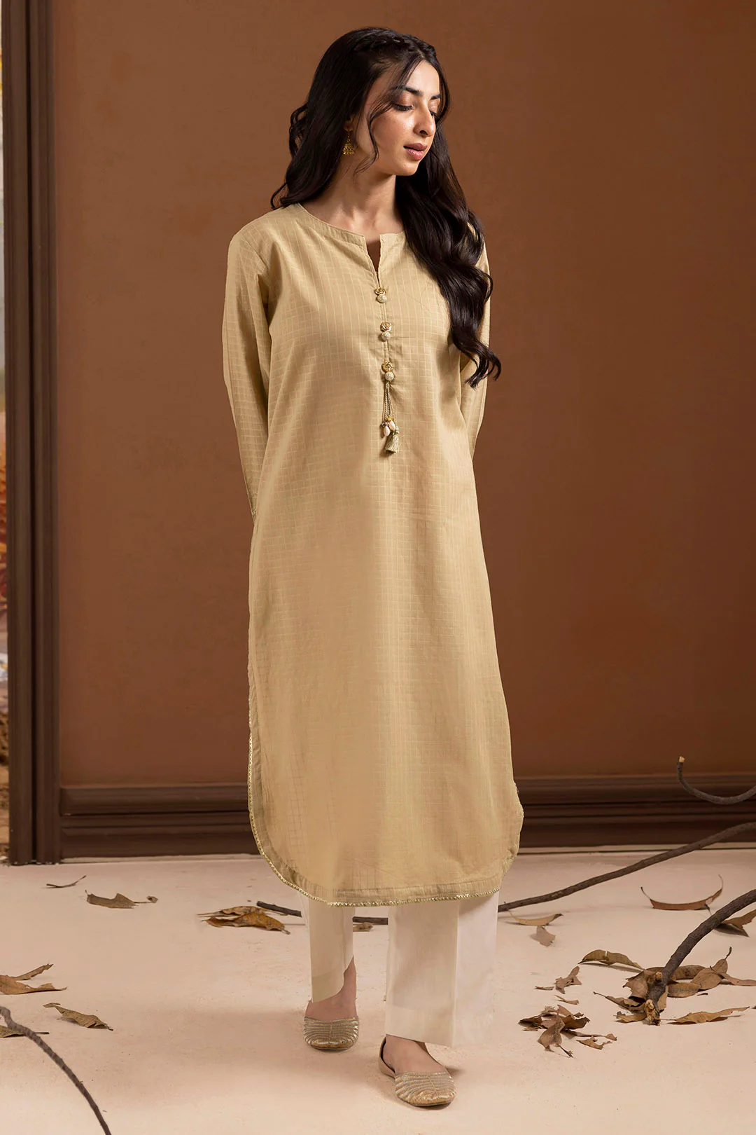 Embroidered Kurta - 2615 - Image 4