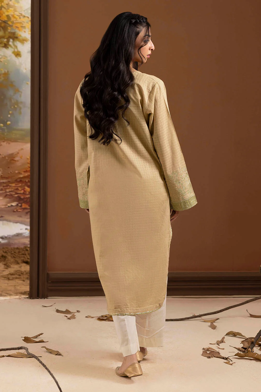 Embroidered Kurta - 2615 - Image 9