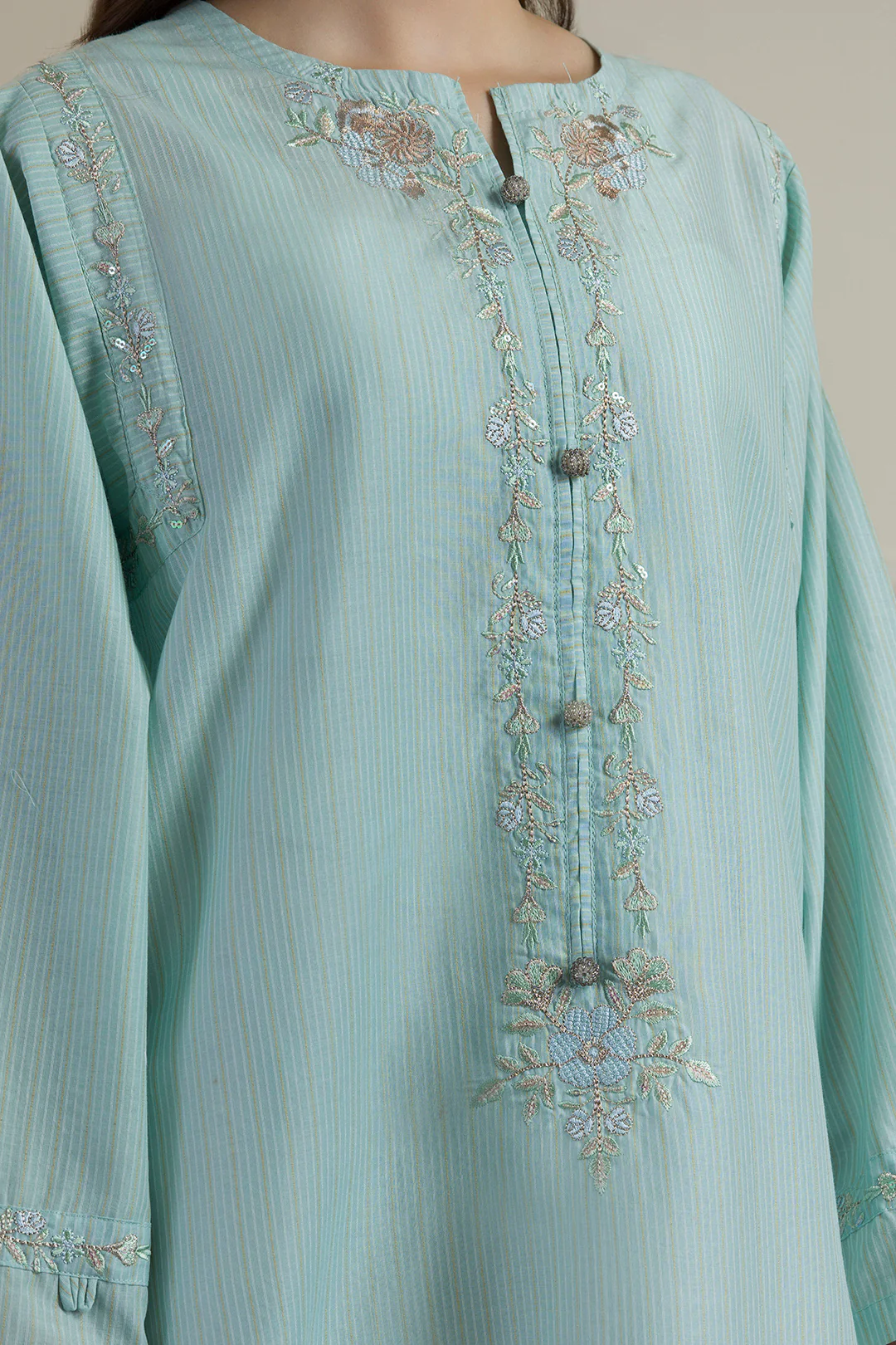 Embroidered Kurta - 2617 - Image 4