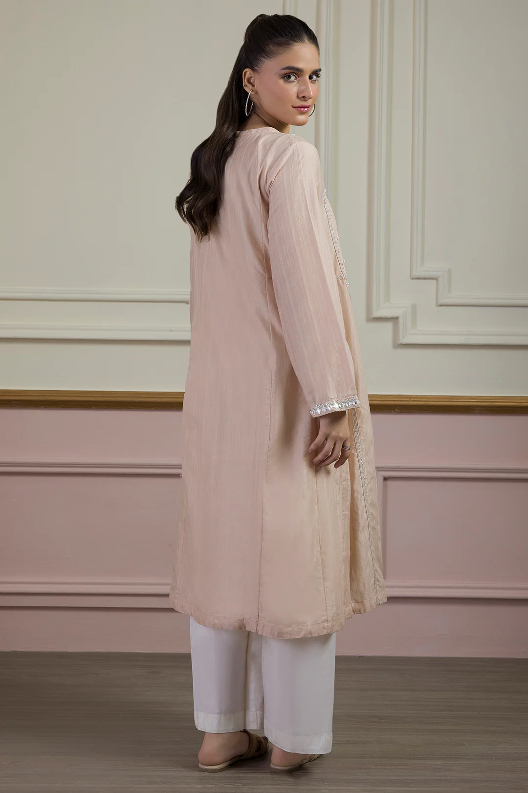 Embroidered Kurta - 2620 - Image 8