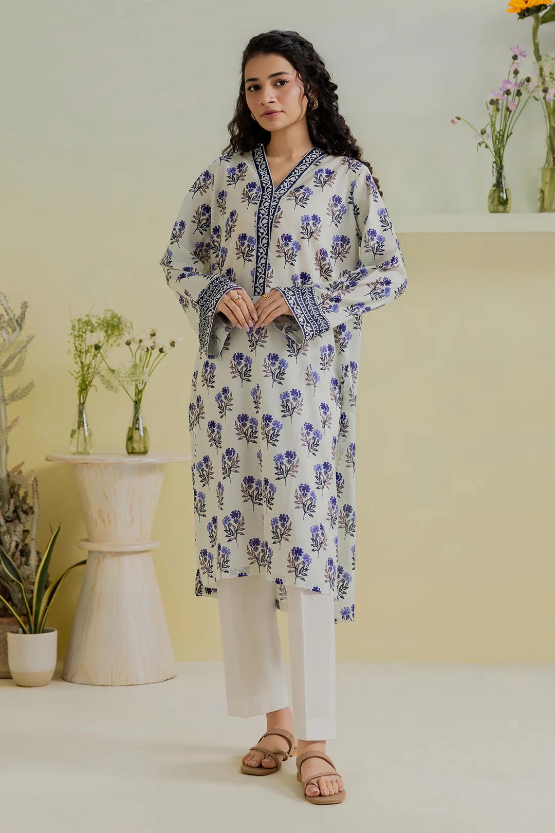 Kurta - 1966 - Image 2