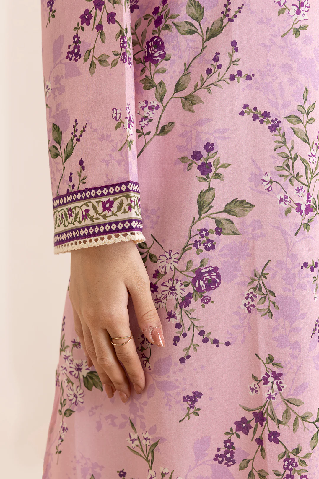 Kurta - 2003 - Image 4