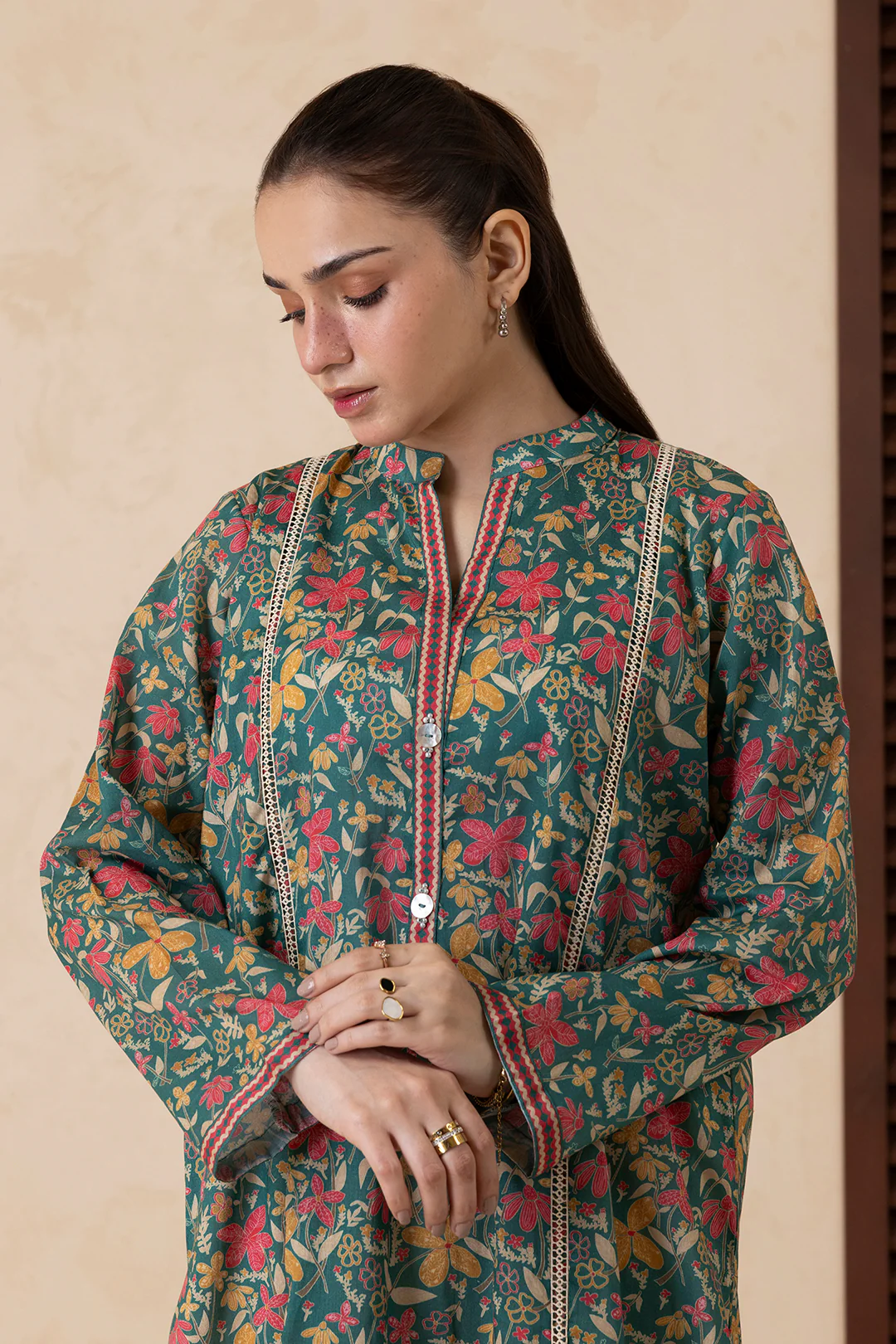 Kurta - 2004 - Image 3