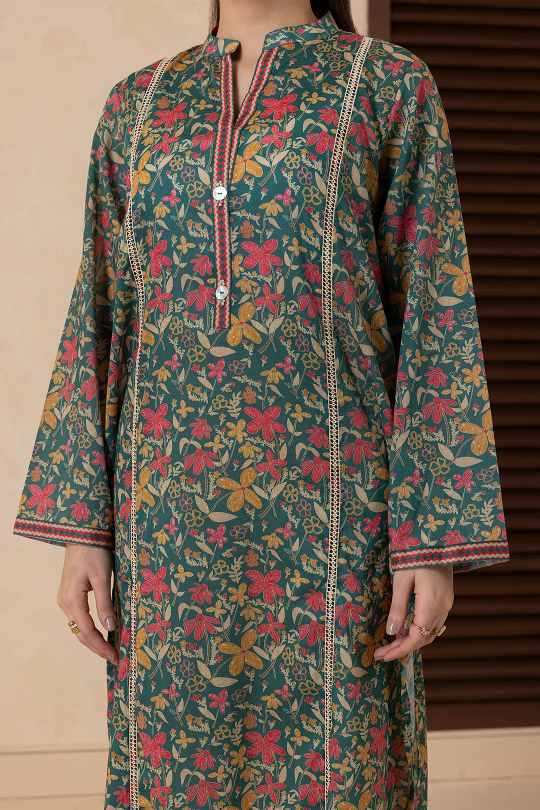 Kurta - 2004 - Image 6