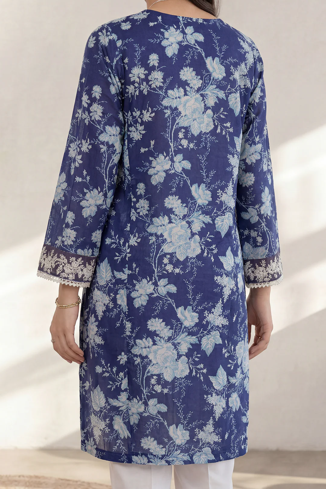 Embroidered Kurta - 2015 - Image 6