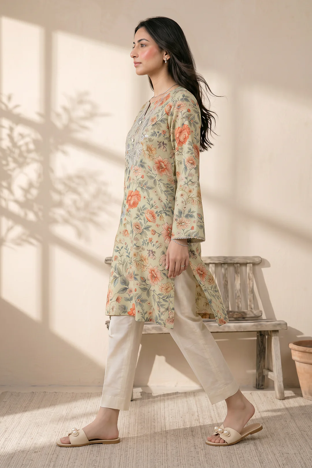 Embroidered Kurta - 2783 - Image 6
