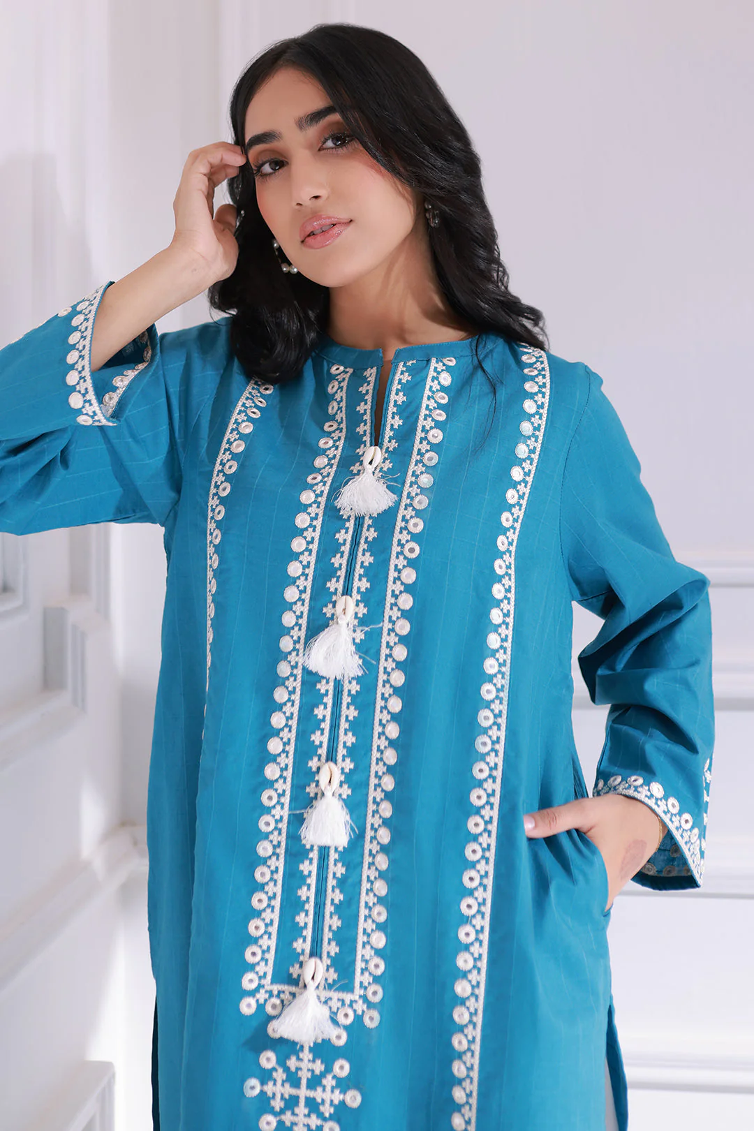 Embroidered Kurta - 1439 - Image 3