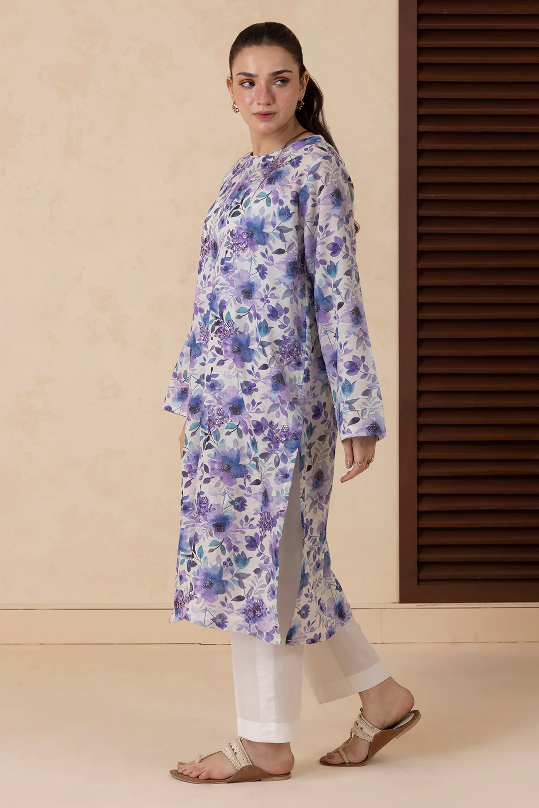 Embroidered Kurta - 2815 - Image 6