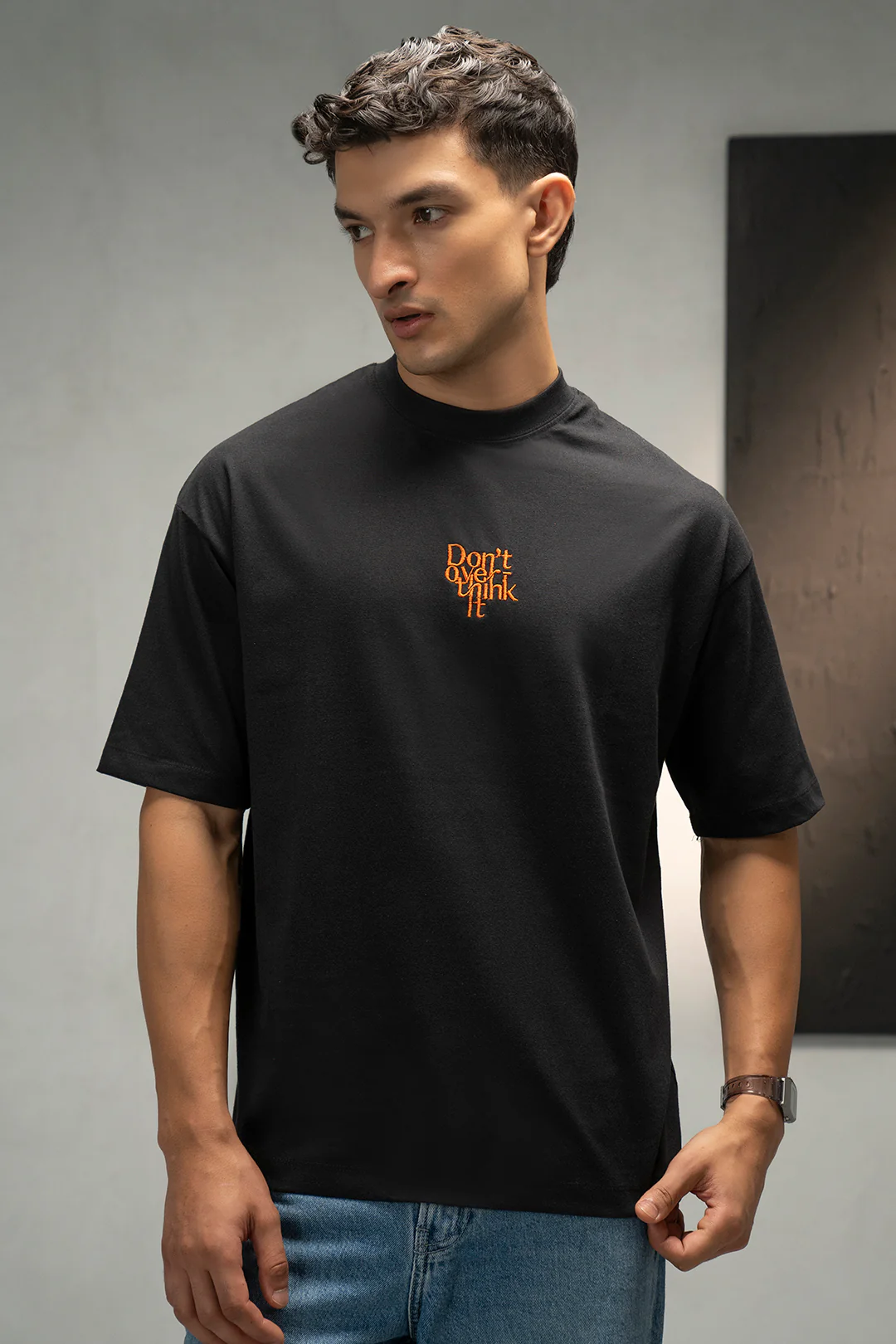 Oversized Graphic T-Shirt - D004
