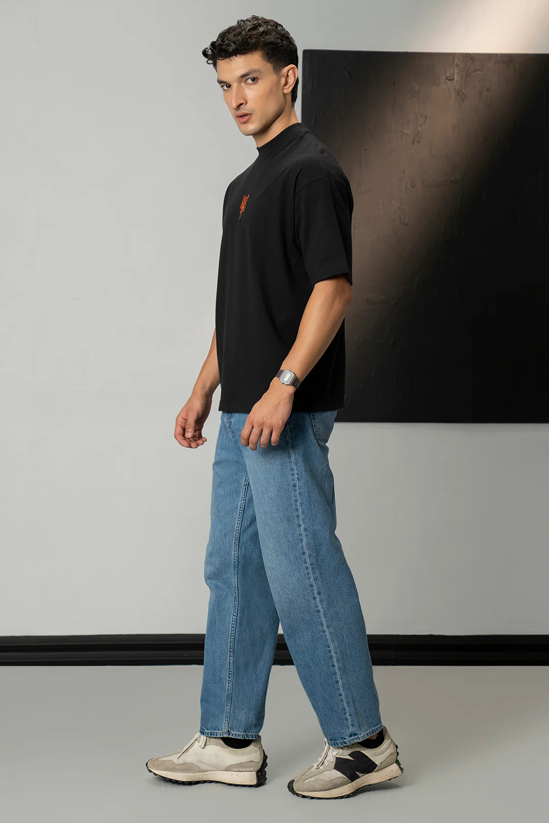 Oversized Graphic T-Shirt - D004 - Image 2