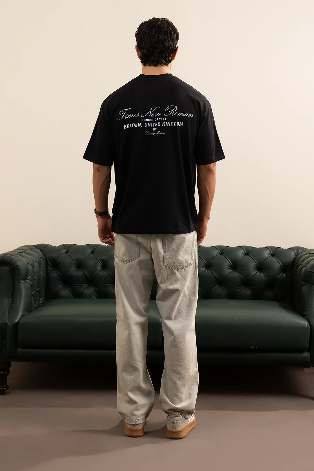 Oversized Graphic T-Shirt - D030 - Image 10