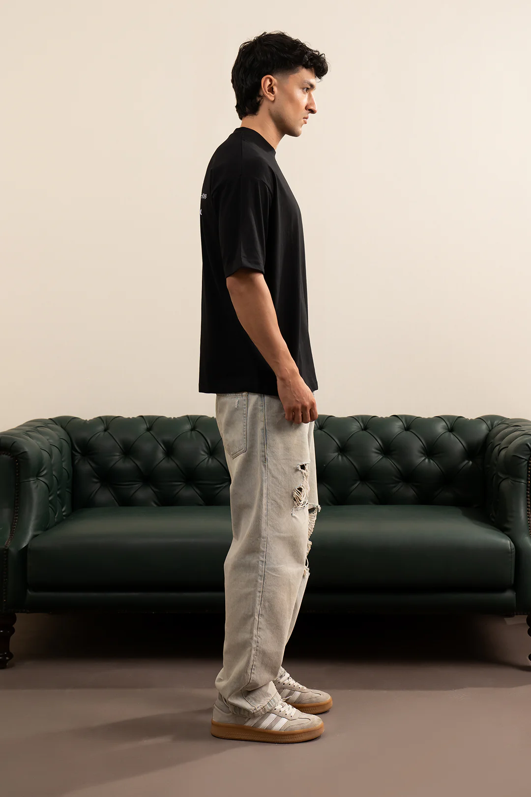 Oversized Graphic T-Shirt - D030 - Image 8