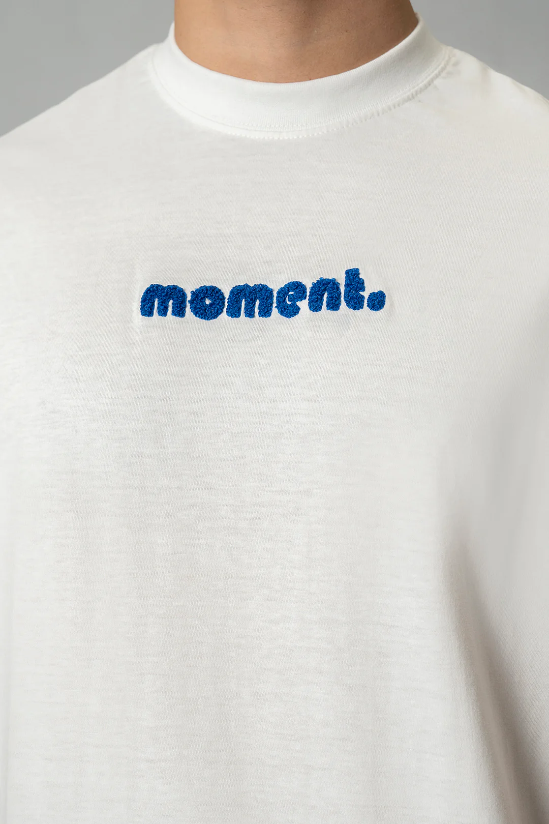 Oversized Graphic T-Shirt - D033 - Image 3