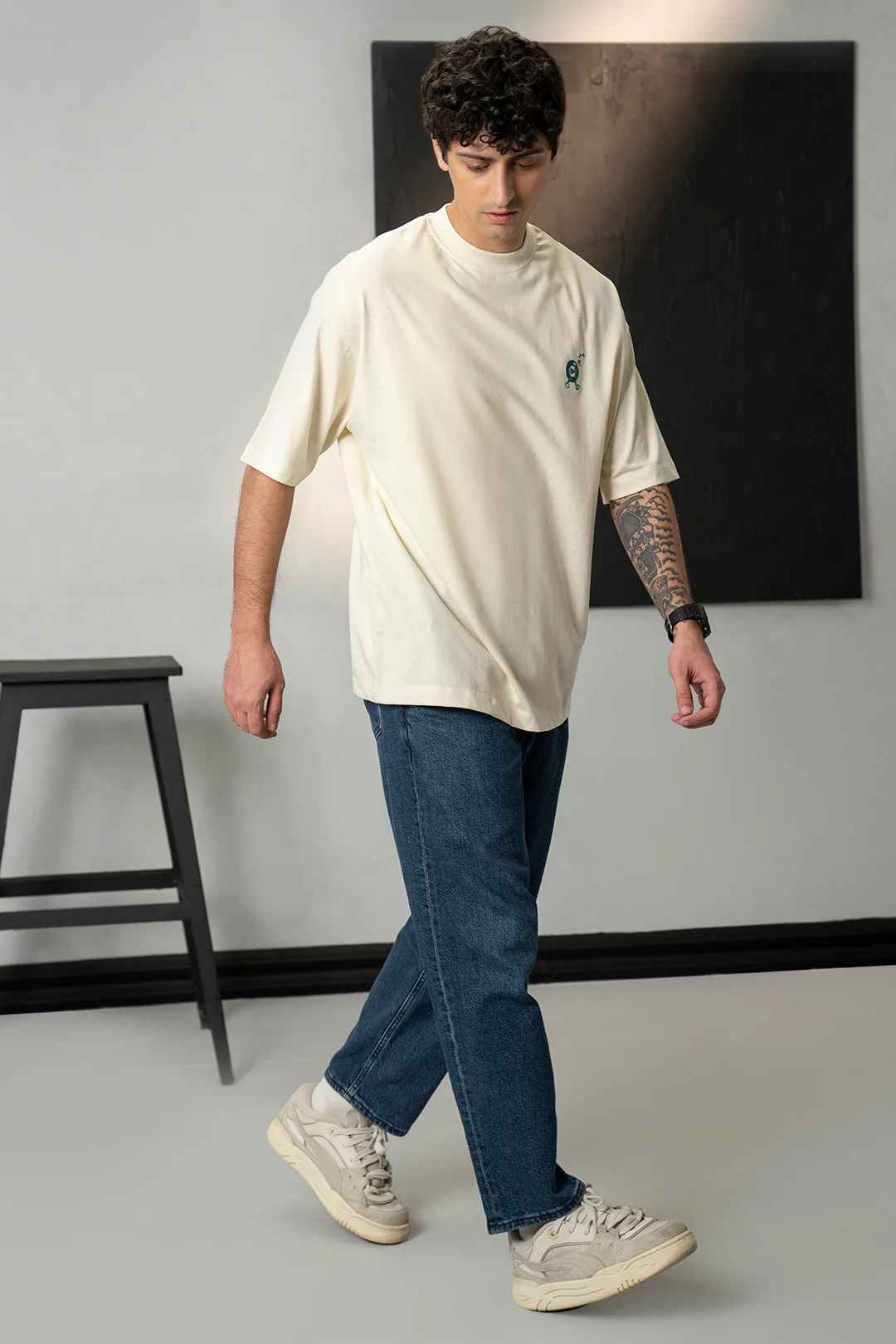 Oversized Graphic T-Shirt - D037 - Image 6