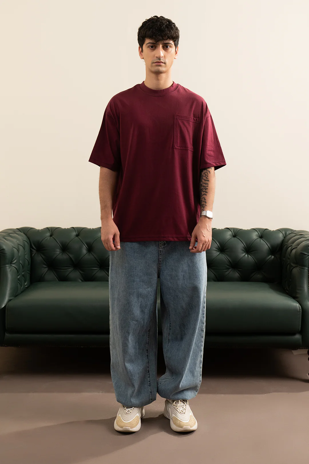 Basic Oversized Pocket T-Shirt - D040 - Image 3