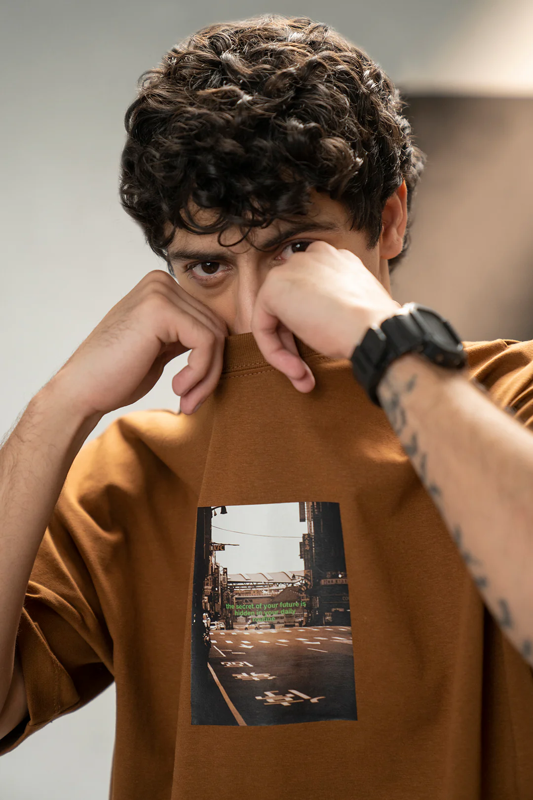Oversized Graphic T-Shirt - D049 - Image 4