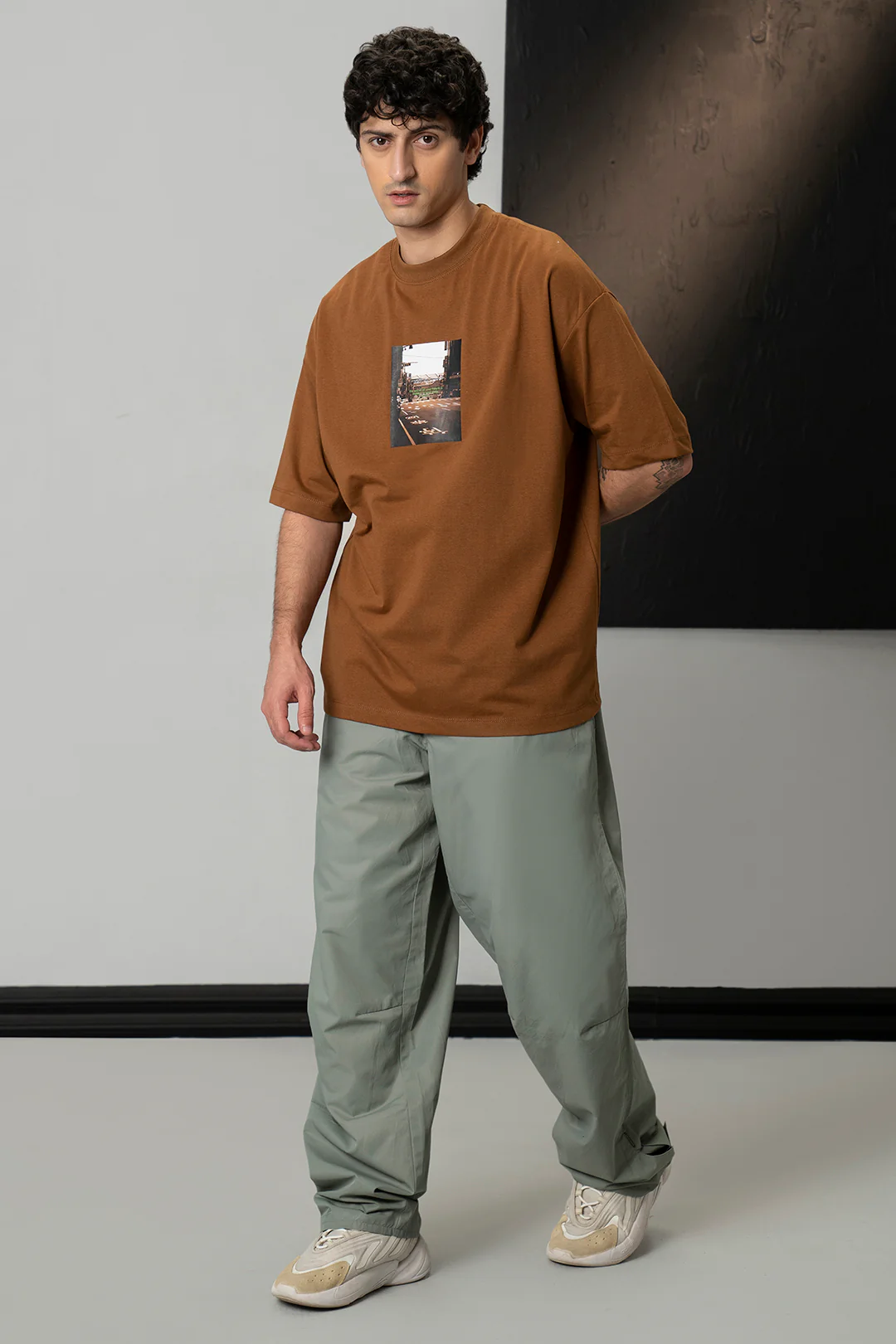 Oversized Graphic T-Shirt - D049 - Image 6