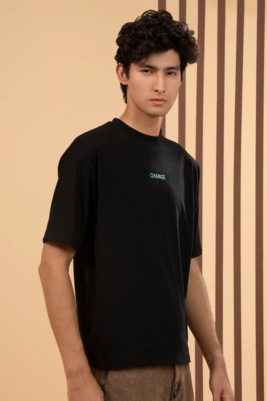Oversized Graphic T-Shirt - D053 - Image 8