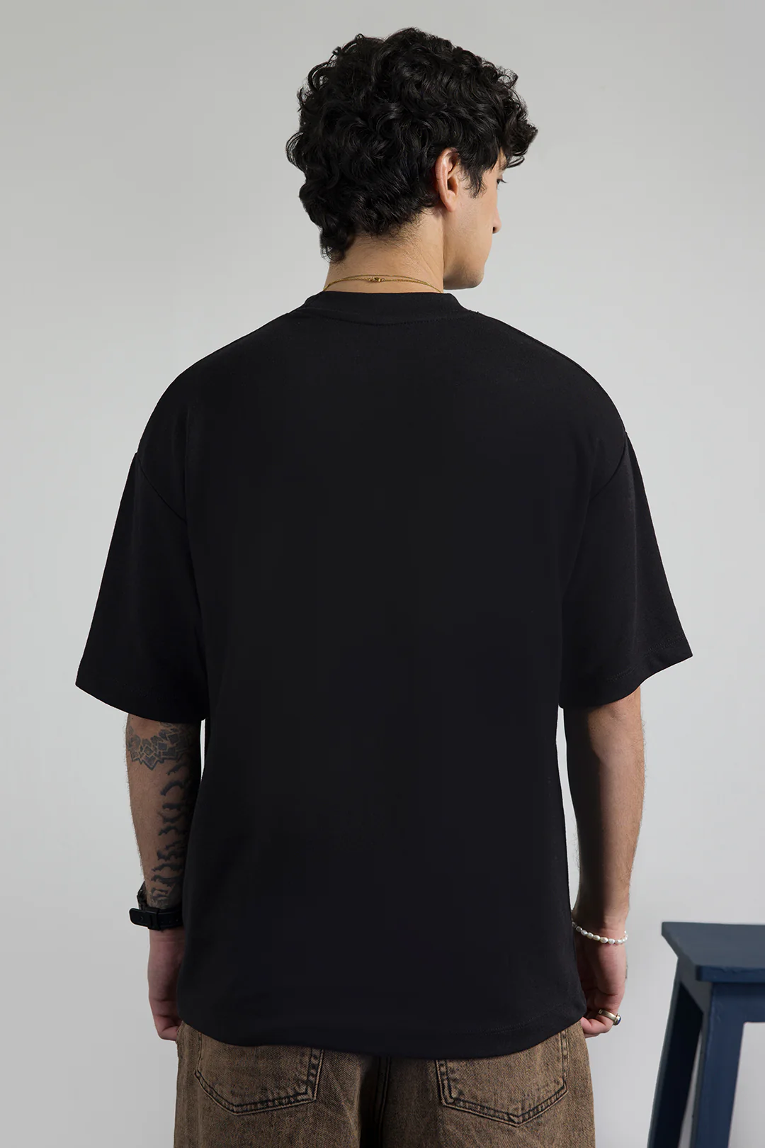 Oversized Graphic T-Shirt - D057 - Image 8