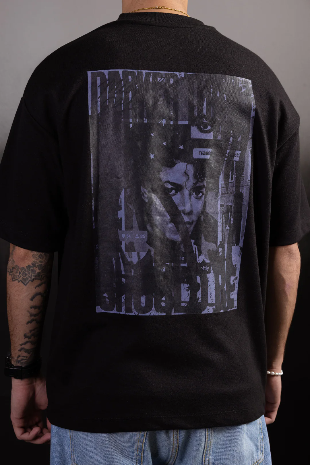 Oversized Graphic T-Shirt - D058 - Image 4