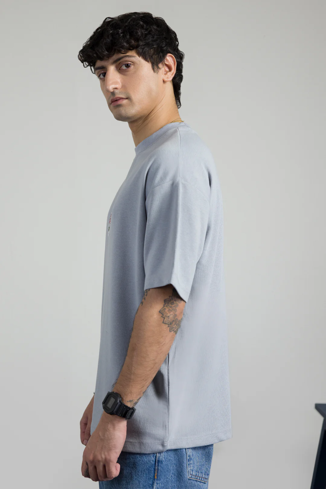 Oversized Graphic T-Shirt - D064 - Image 5