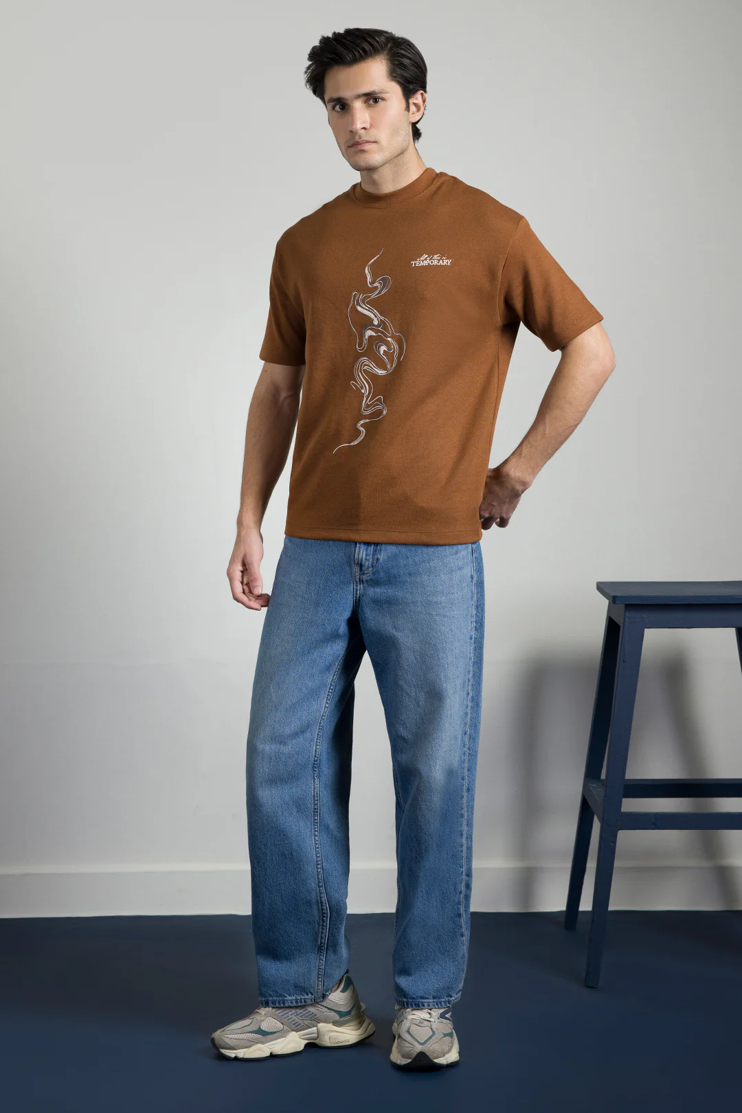 Oversized Graphic T-Shirt - D068 - Image 5