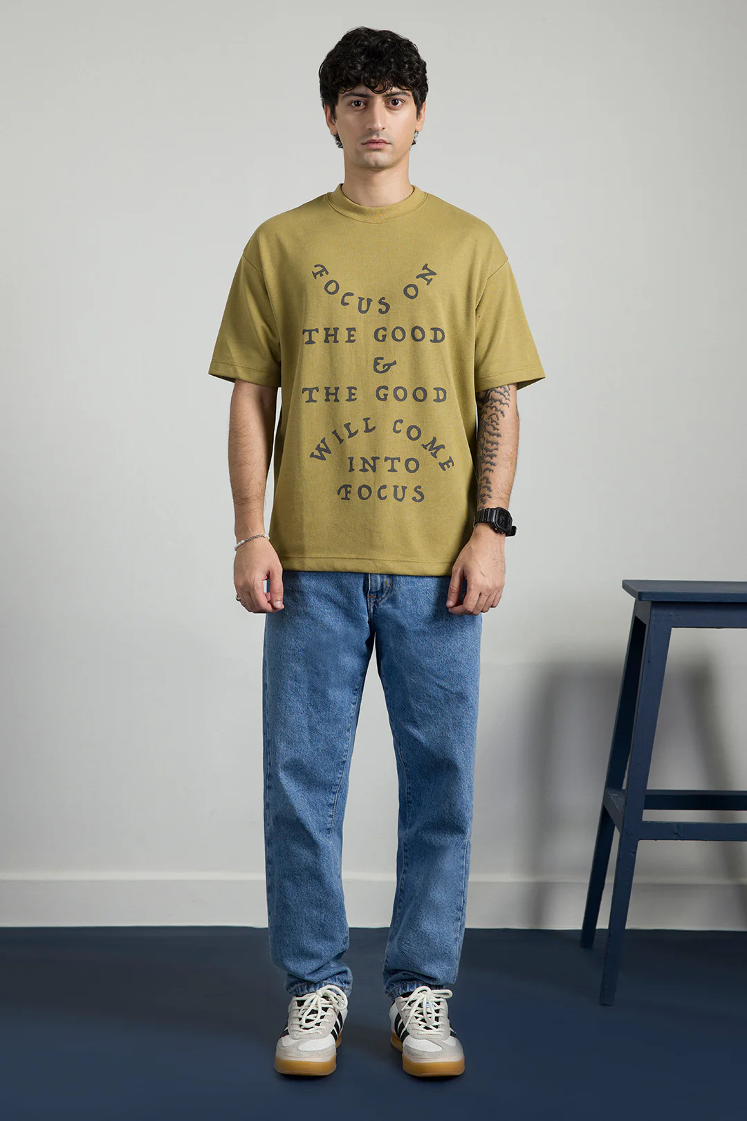 Oversized Graphic T-Shirt - D076 - Image 5