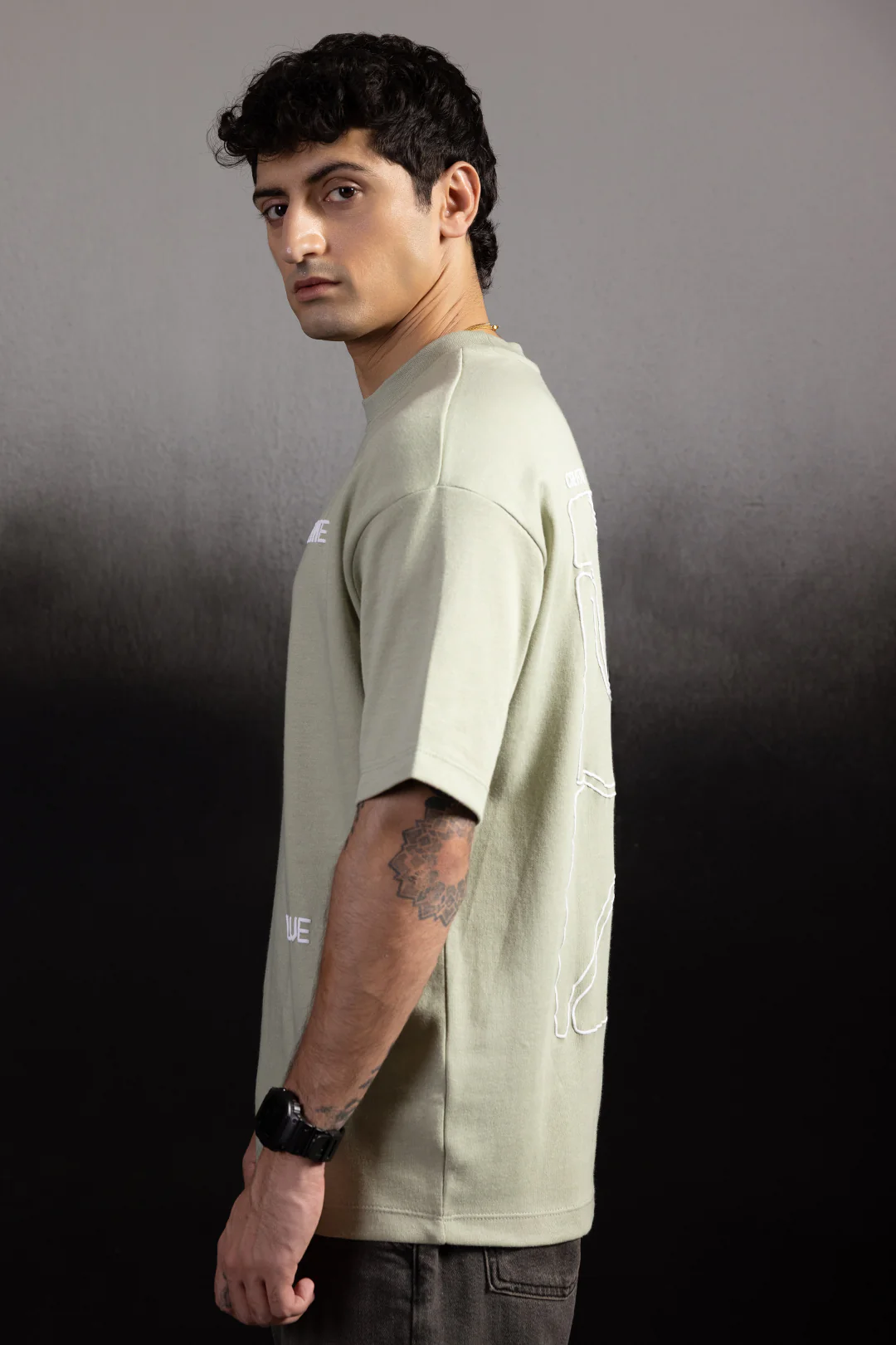 Oversized Graphic T-Shirt - D079 - Image 6