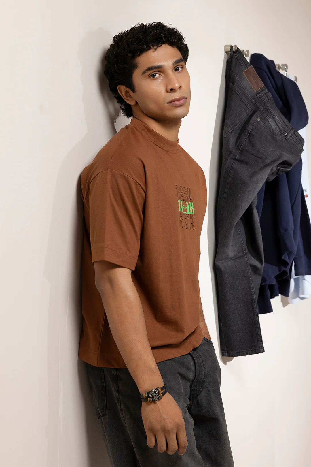 Oversized Graphic T-Shirt - D097 - Image 2