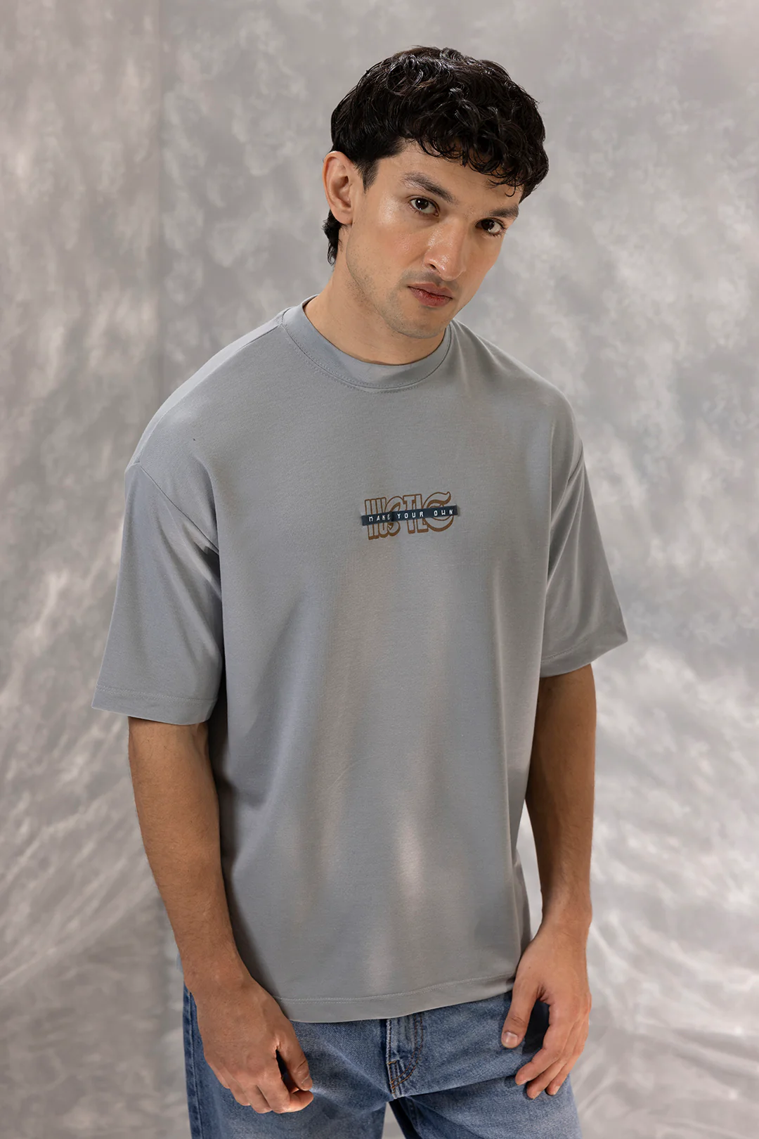 Oversized Graphic T-Shirt - D122 - Image 5
