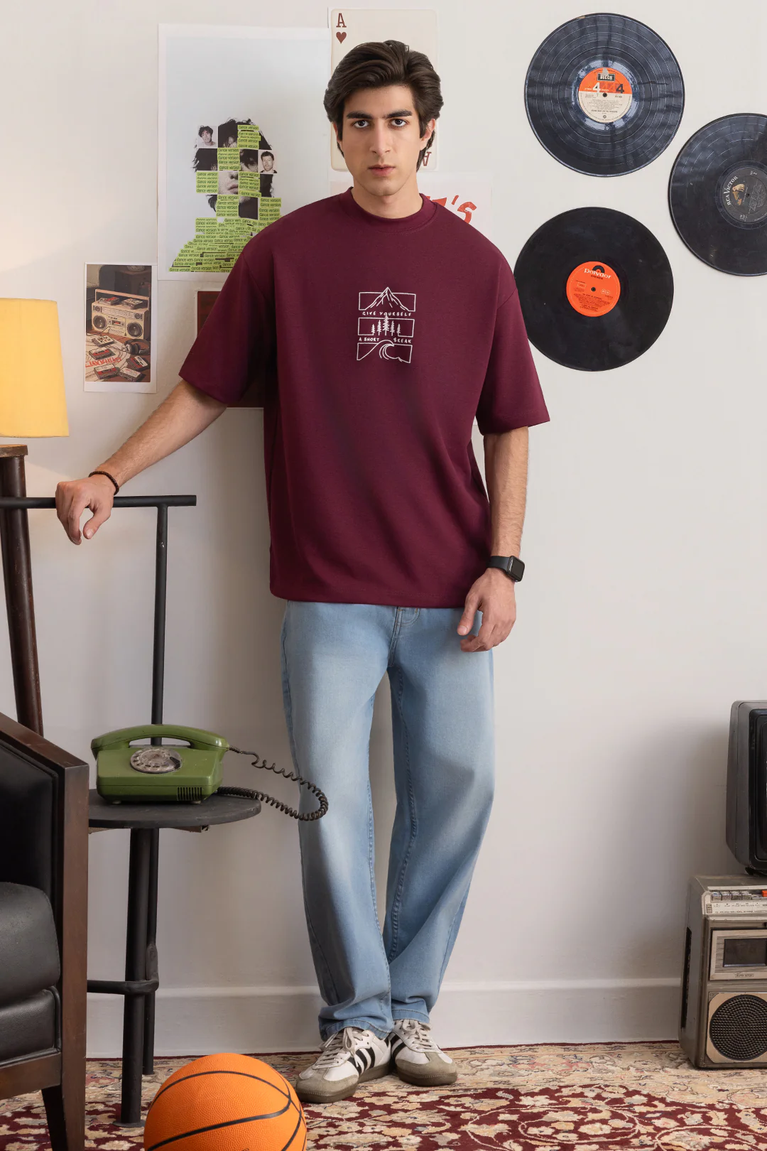 Oversized Graphic T-Shirt - D123 - Image 3