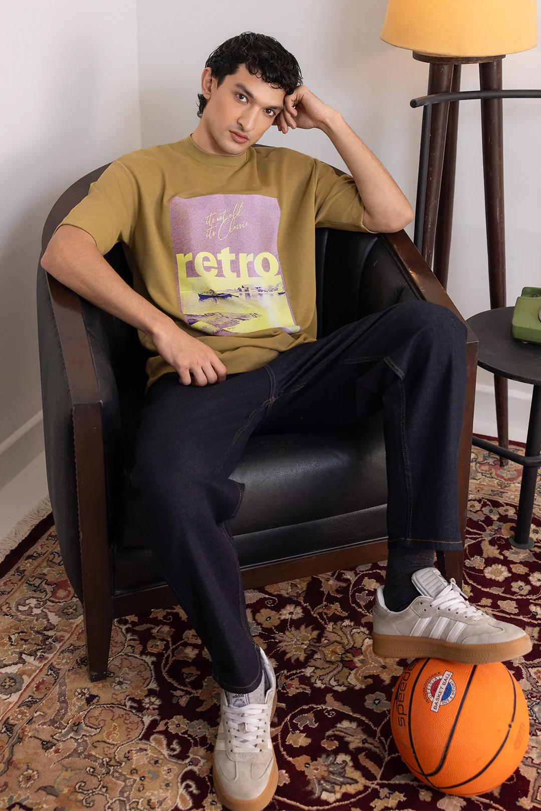 Oversized Graphic T-Shirt - D139 - Image 3