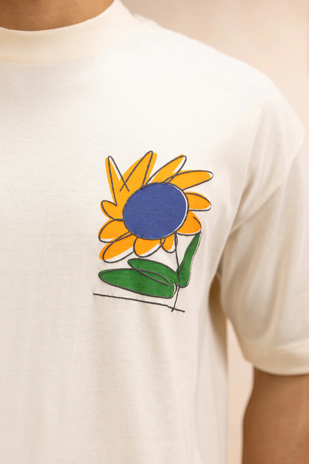 Oversized Graphic T-Shirt - D032 - Image 3