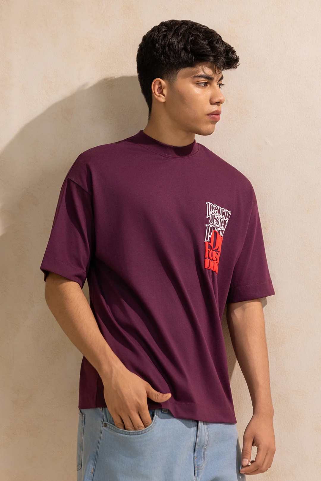 Oversized Graphic T-Shirt - D037 - Image 5