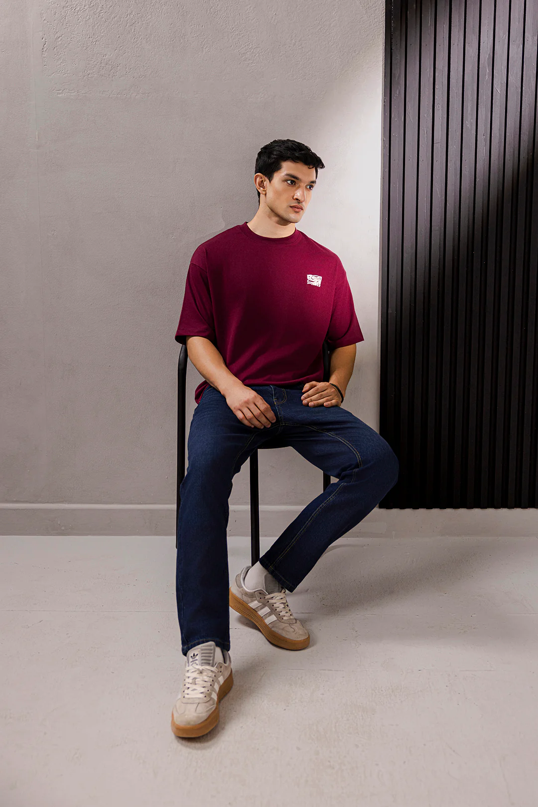 Oversized Graphic T-Shirt - D013 - Image 5