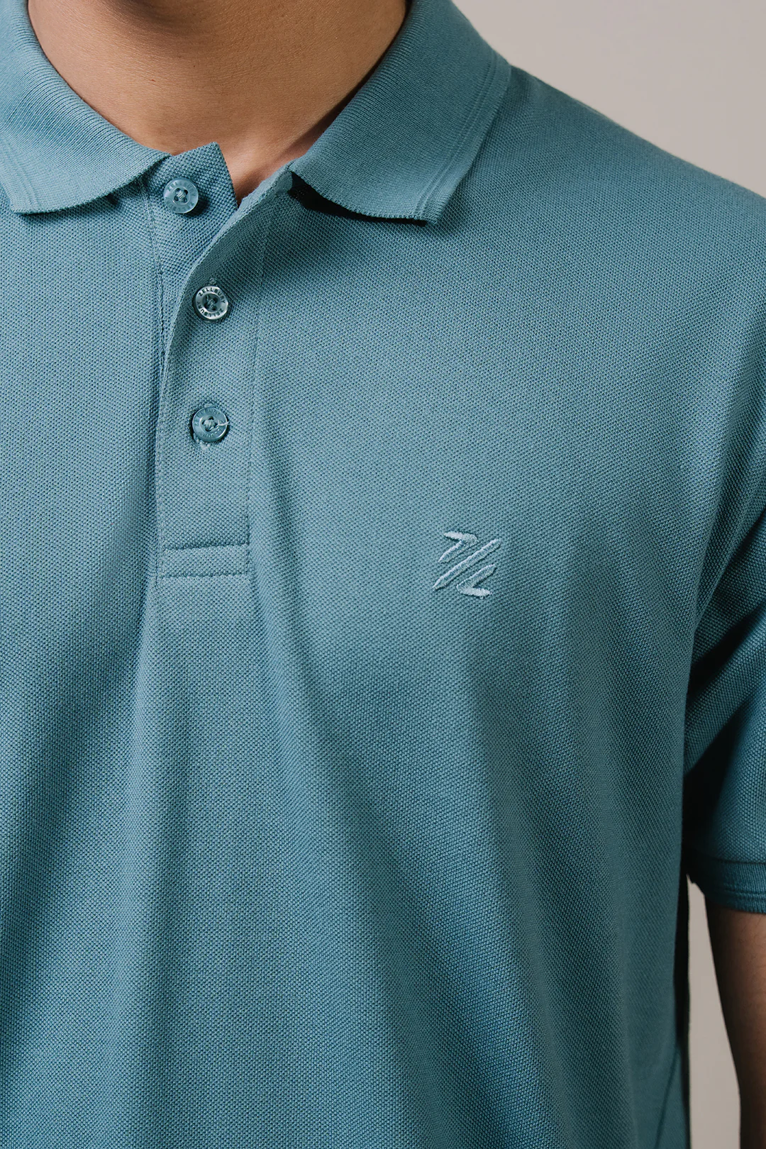 Essential Polo Shirt - 5001 - Image 3