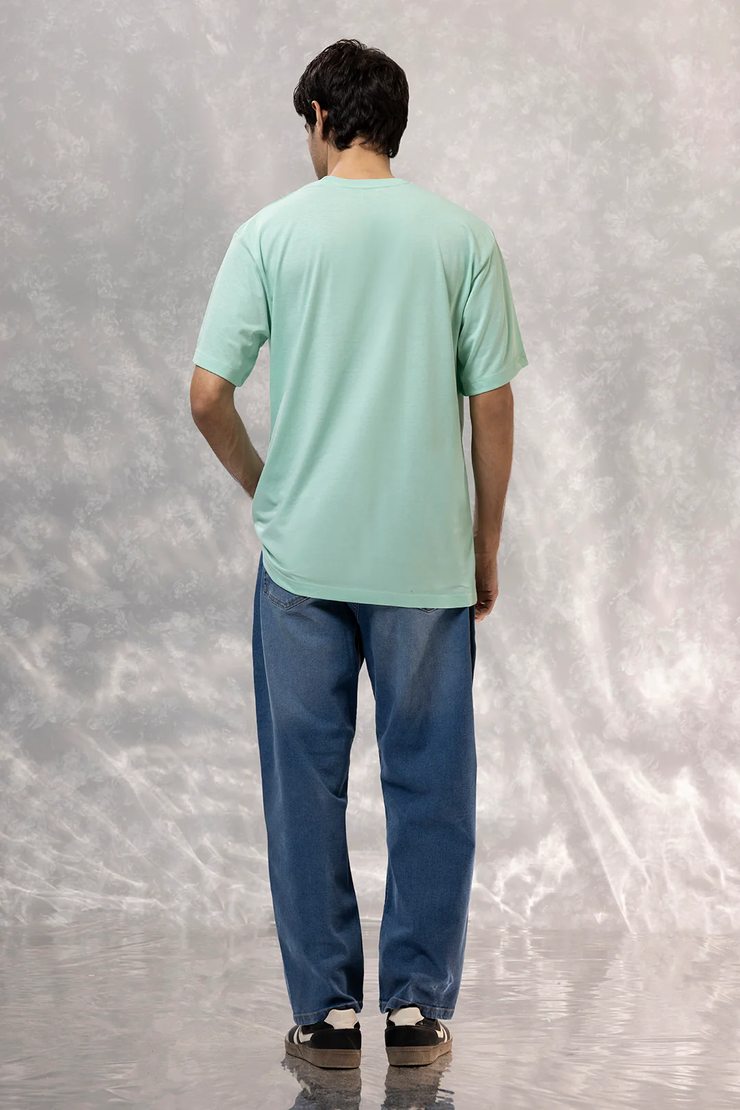 Relax Graphic T-Shirt - X335 - Image 6