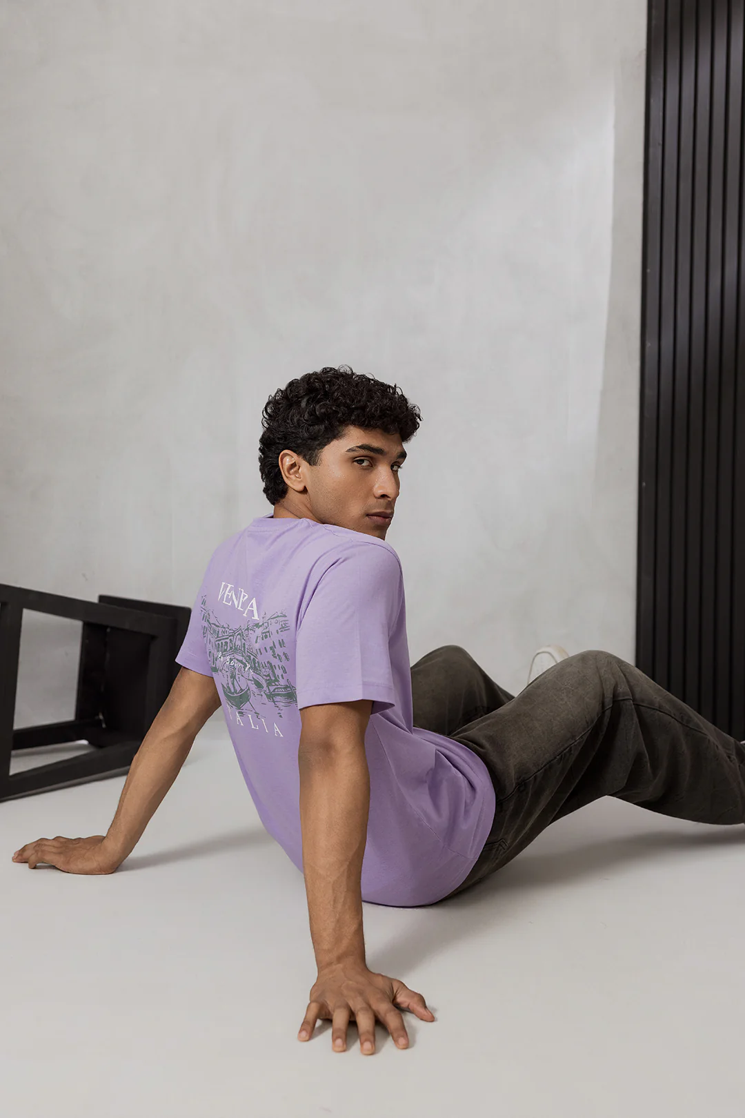 Relax Graphic T-Shirt - X344 - Image 7