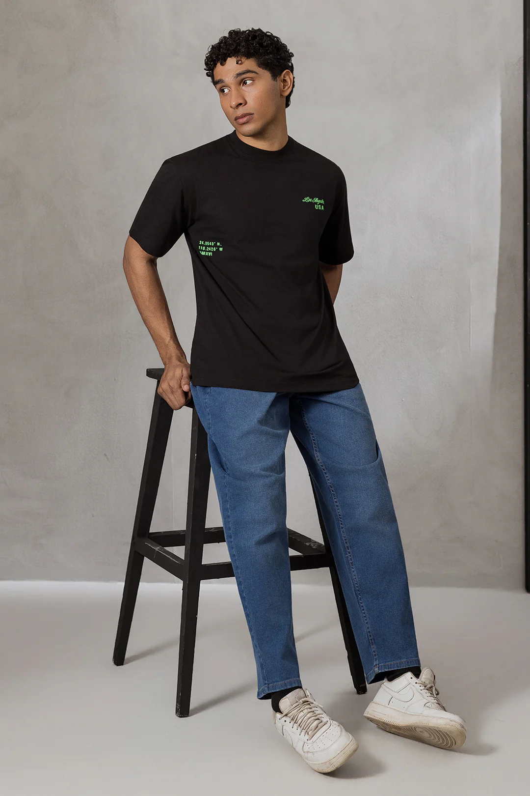 Relax Graphic T-Shirt - X001 - Image 7