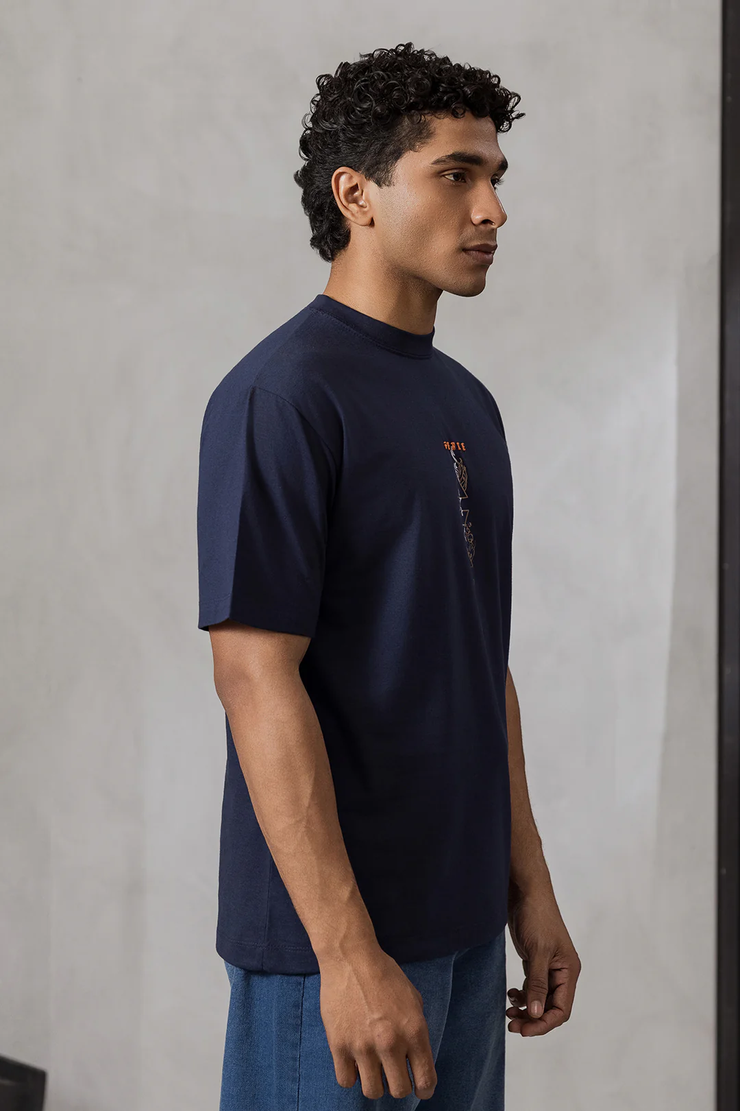 Relax Graphic T-Shirt - X017 - Image 4