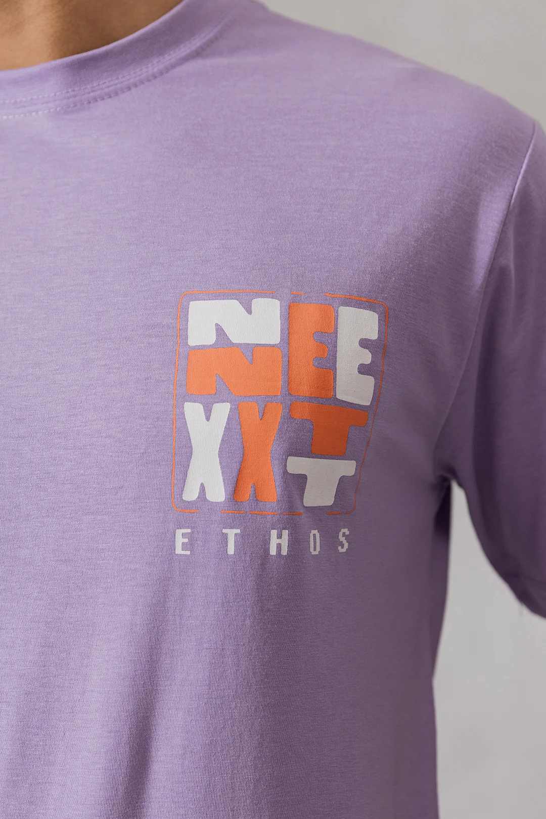 Relax Graphic T-Shirt - X059 - Image 2