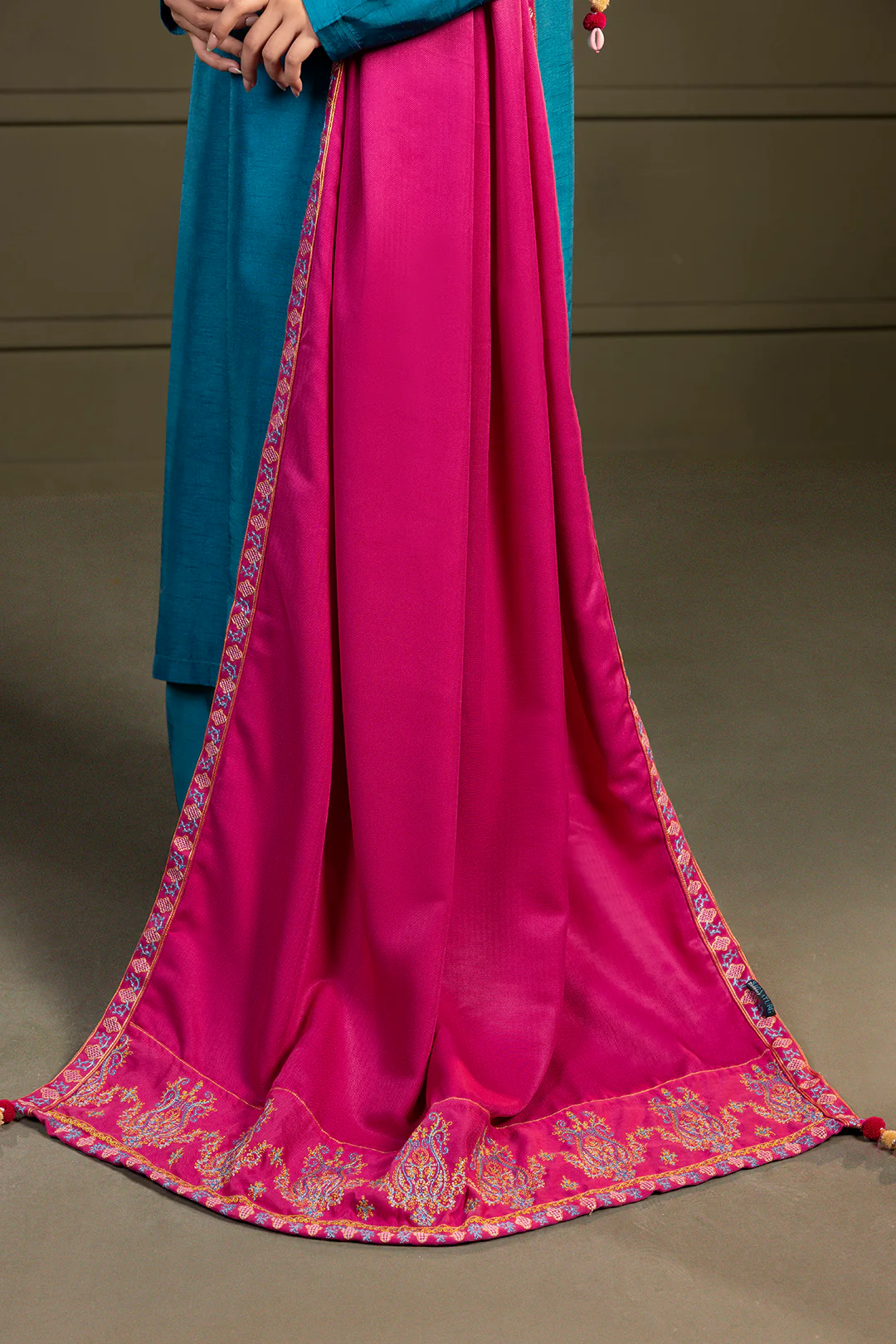 Embroidered Shawl - 0011 - Image 2