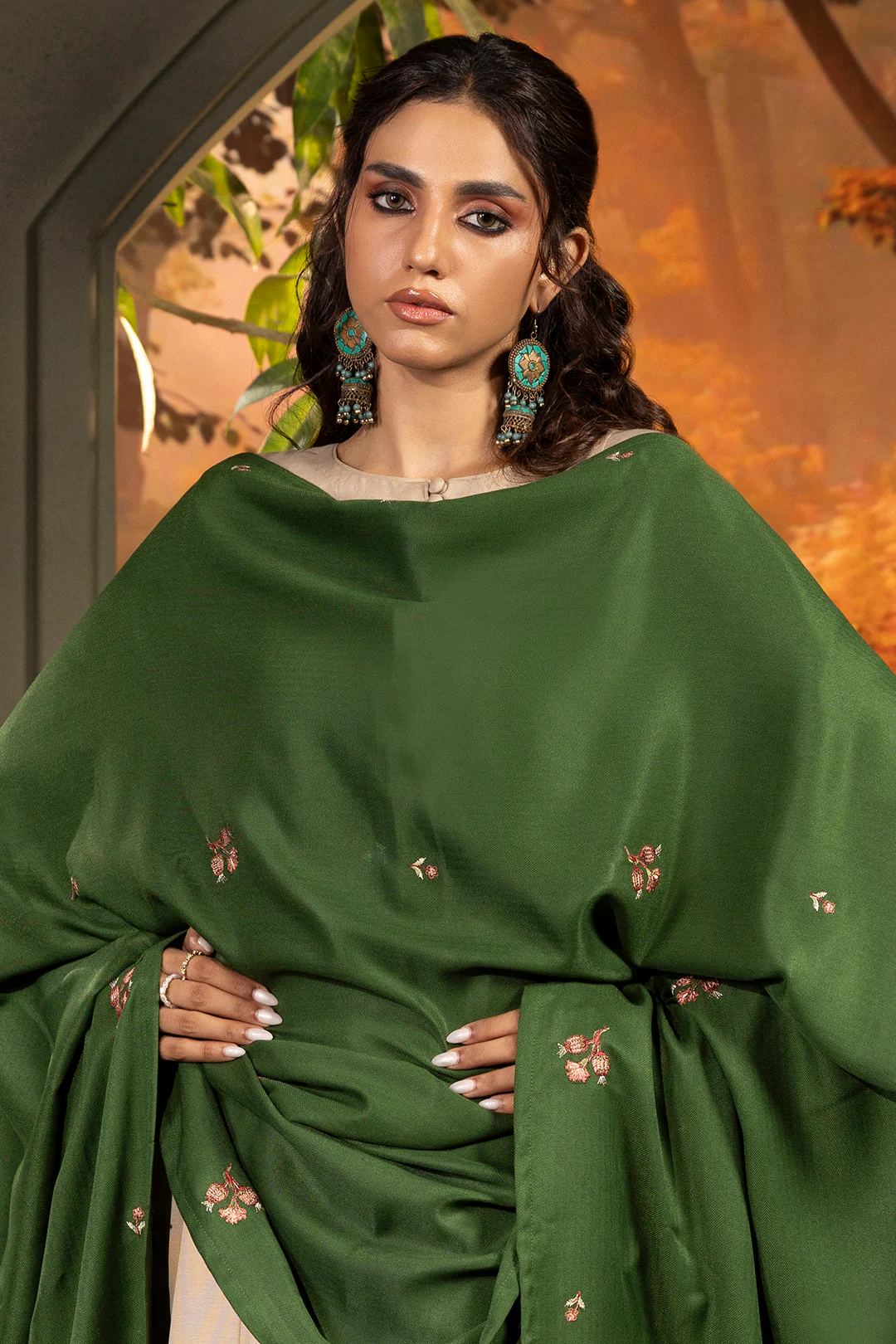 Embroidered Shawl - 0012 - Image 4