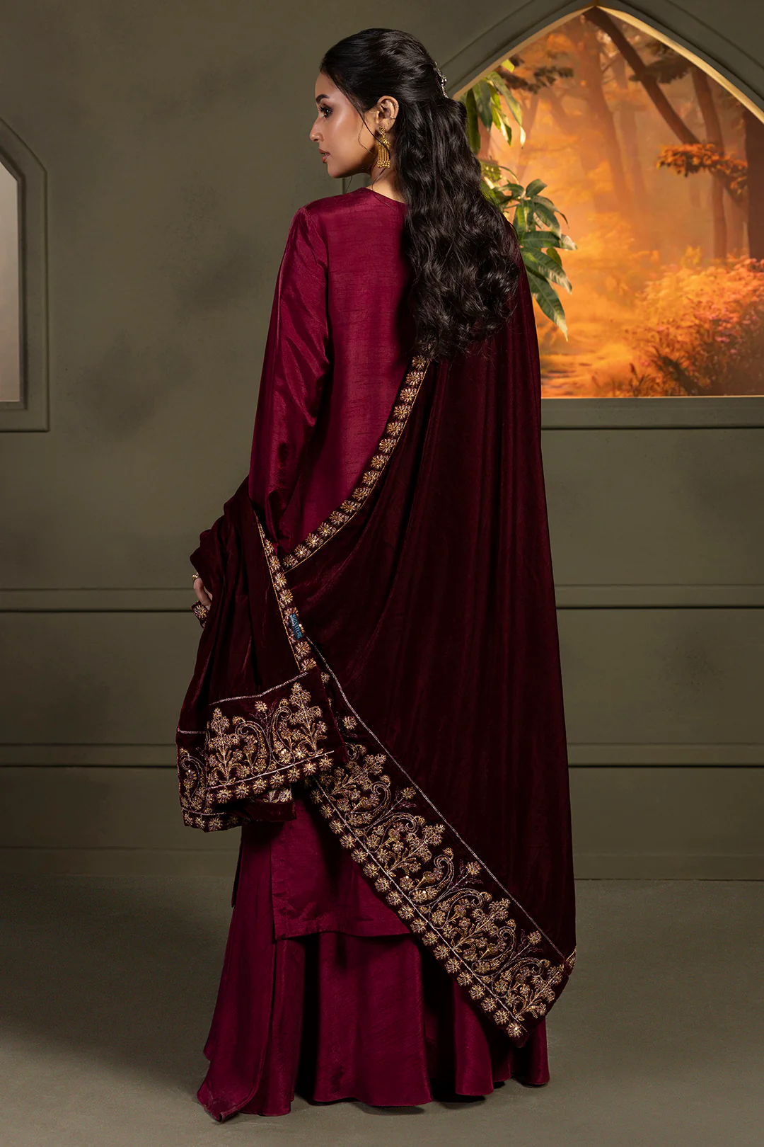 Zari Embroidered Shawl - 0028 - Image 2