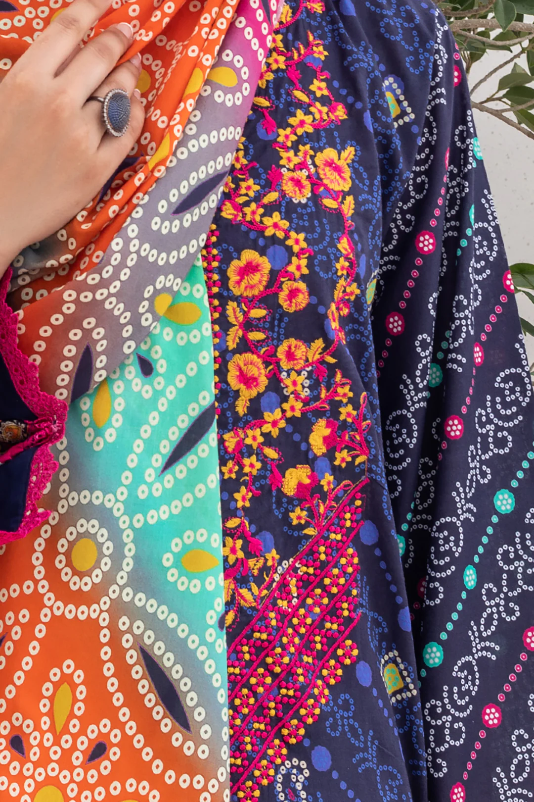 Embroidered Shirt Dupatta - 0215 - Image 4