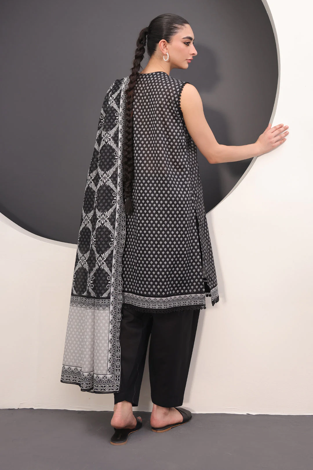 Embroidered Shirt Dupatta - 1497 - Image 5