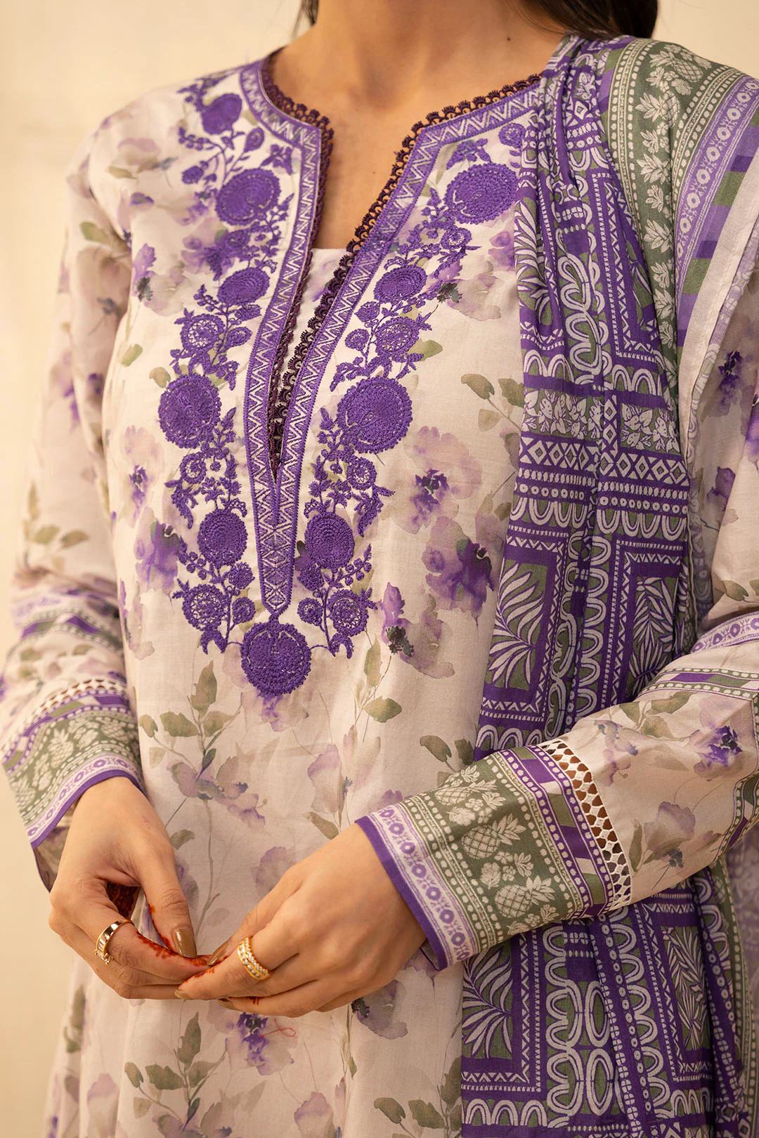 Embroidered Shirt Dupatta - 0022 - Image 4